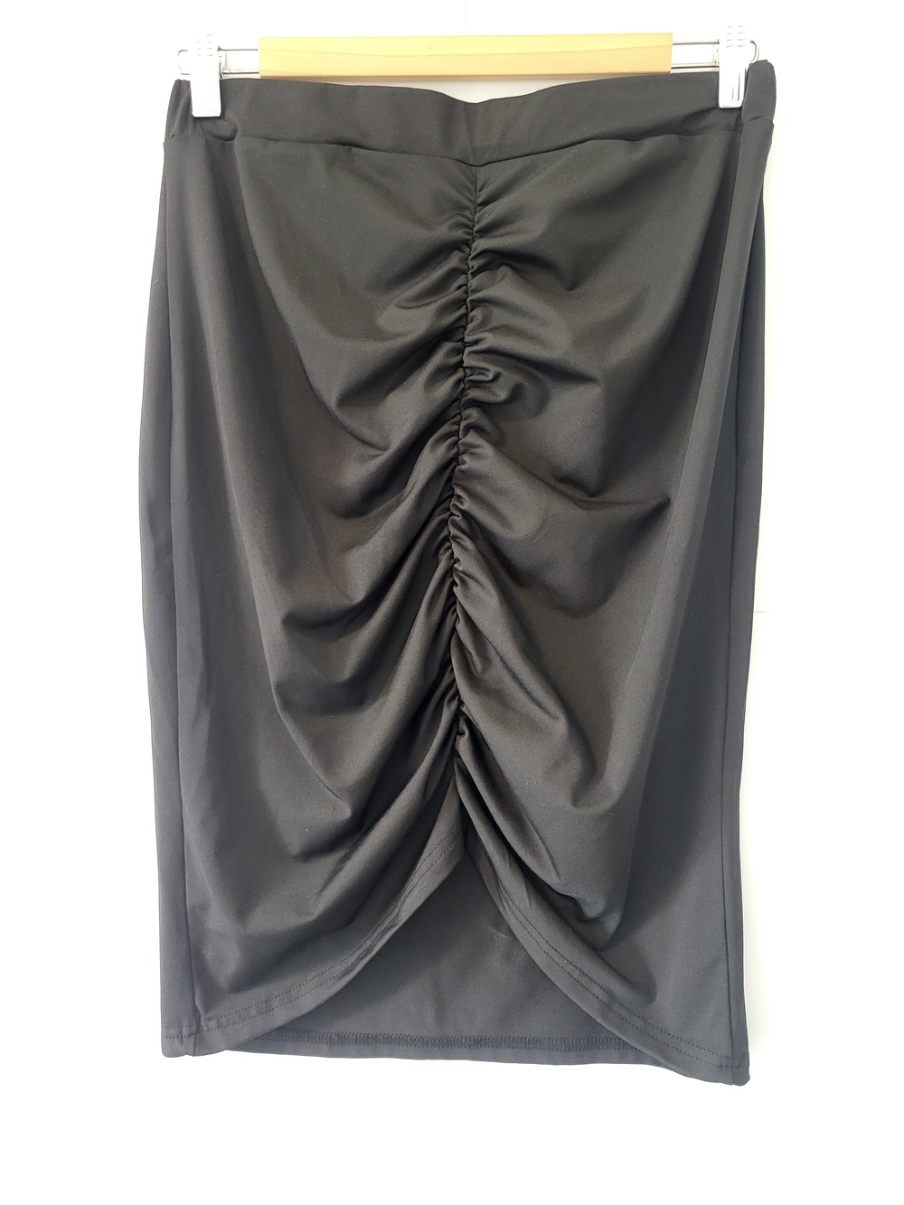 3/$30 Black Ruched Front Pencil Skirt